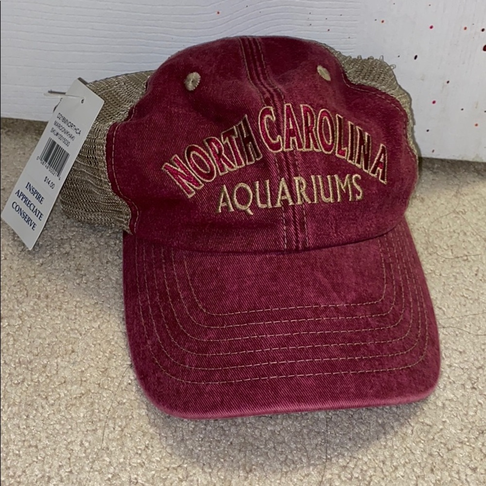 NC AQUARIUM HAT